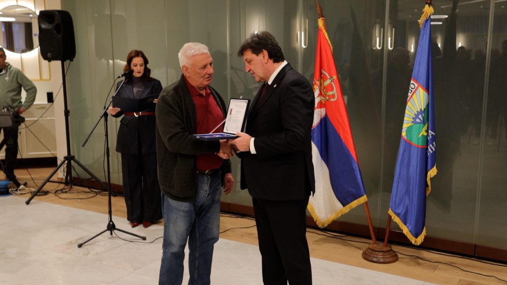 Urecenja borackih spomenica u Lucanima