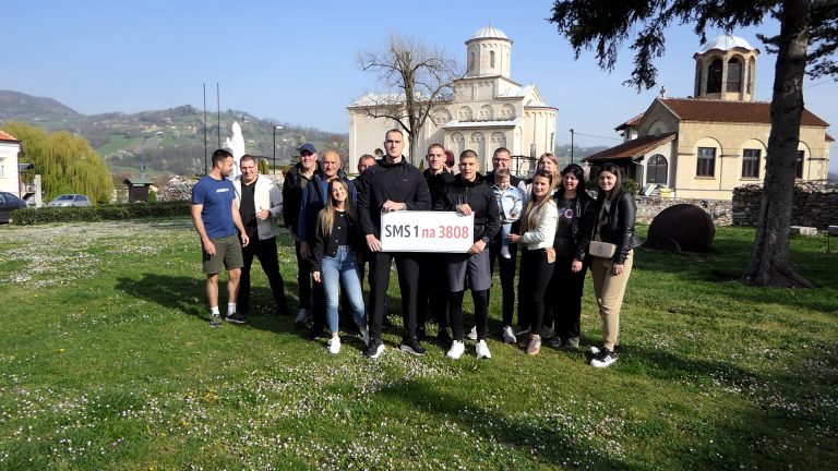 Iz Arilja ka Ostrogu u humanitarnoj misiji: Pešače za „decu leptire“ Iz Arilja ka Ostrogu u humanitarnoj misiji: Pešače za „decu leptire“ - Lokal Info