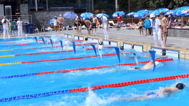 Lučani ugostili više od 300 plivača iz Srbije i regiona - Lokal Info
