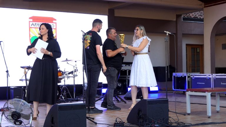 Izabran najbolji hajdučki ćevap na 8. Dragačevskom Hajduk festu - Lokal Info