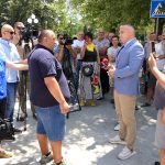 Protest malinara u Arilju: Traže cenu od 550 dinara  Malinari iz Arilja, Ivanjice, Prijepolja, Nove Varoši, Bajine Bašte i Kosjerića okupili su se ispred zgrade Opštine Arilje nezadovoljni otkupnom cenom maline. Od države traže hitan sastanak sa Ministarstvom poljoprivrede i otkupljivačima.