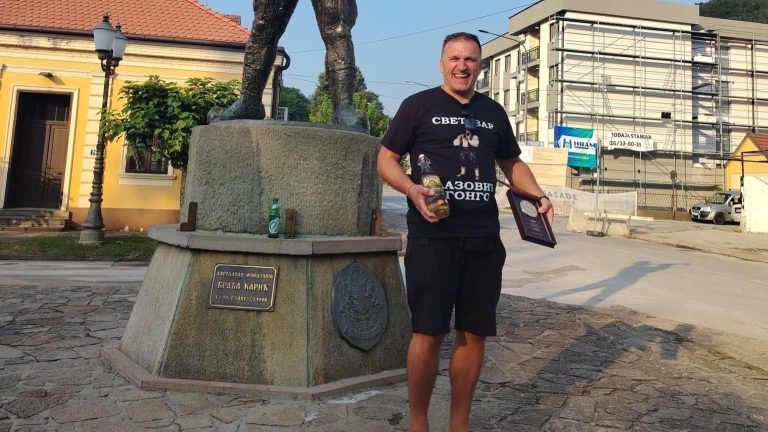 Goran Antešević iz Slovenije poneo titulu „Naj saboraš 2026“ Goran Antešević – Naj saboraš 2026 u Guči